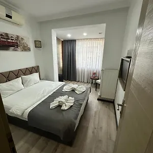 Hotel Big Orange Old ***
